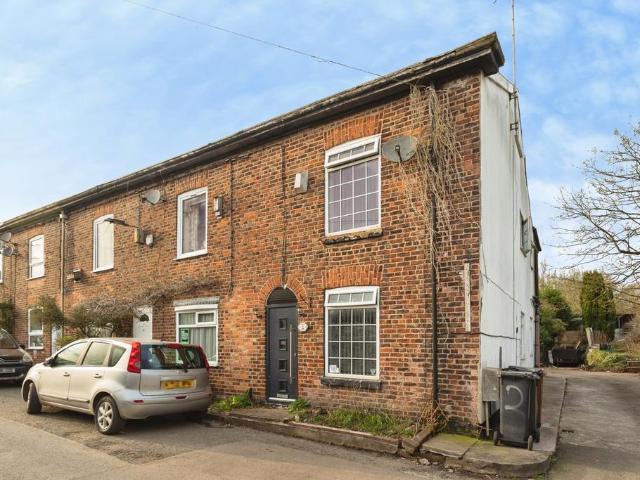 3 bedroom end of terrace house for sale