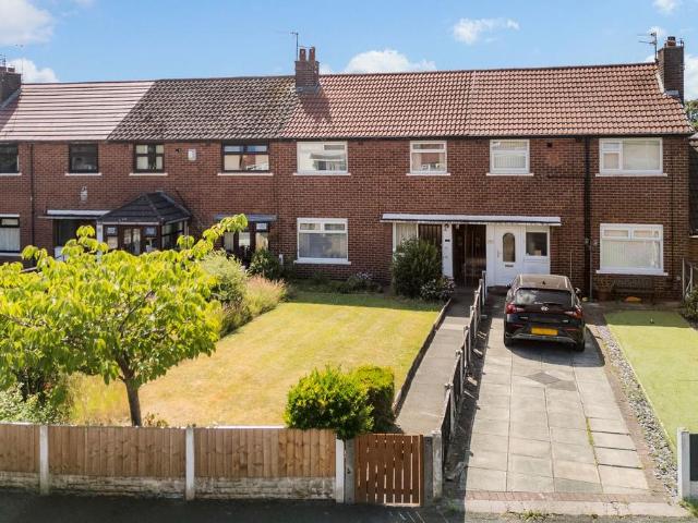 3 bedroom terraced house for sale