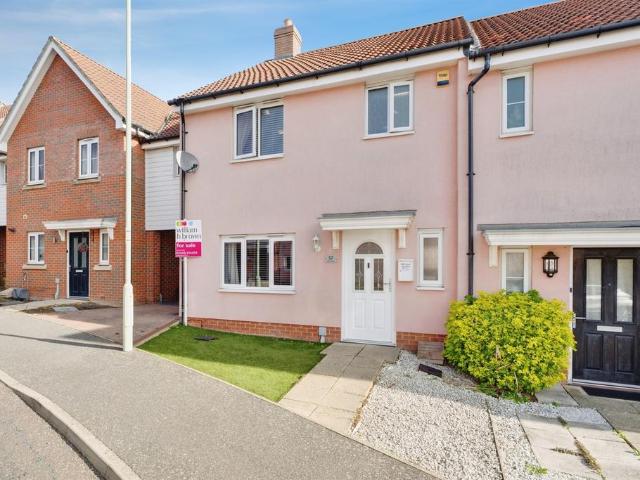3 bedroom terraced house for sale