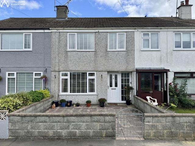 3 bedroom terraced house for sale