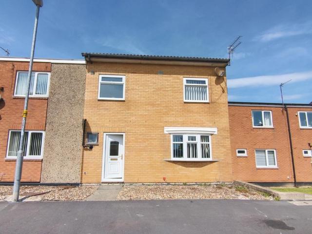 3 bedroom terraced house for sale