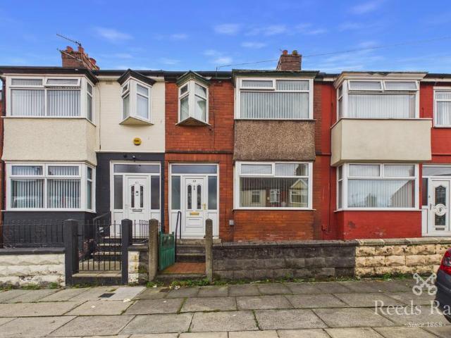 3 bedroom terraced house for sale