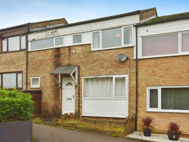 3 bedroom terraced house for sale
