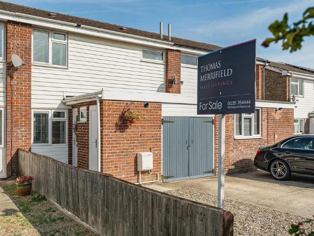 3 bedroom terraced house for sale