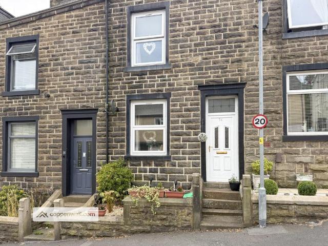 3 bedroom terraced house for sale