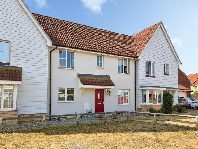 3 bedroom terraced house for sale
