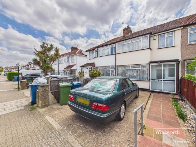 3 bedroom terraced house for sale