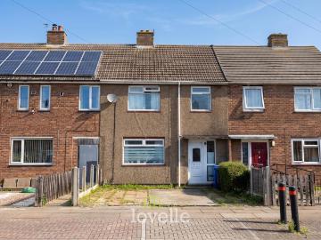 3 bedroom terraced house for sale