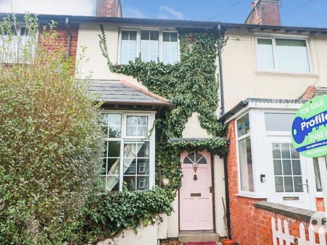 3 bedroom terraced house for sale