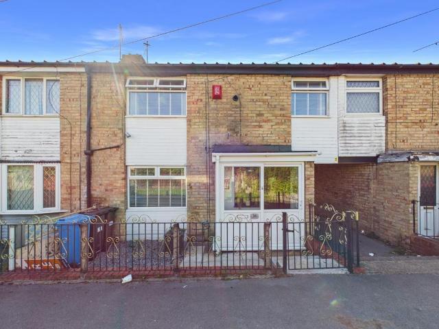 3 bedroom terraced house for sale