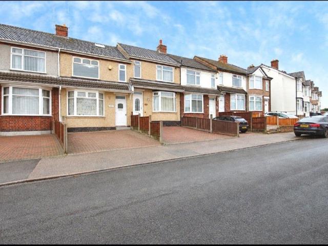 3 bedroom terraced house for sale