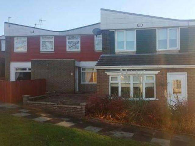 3 bedroom terraced house for sale