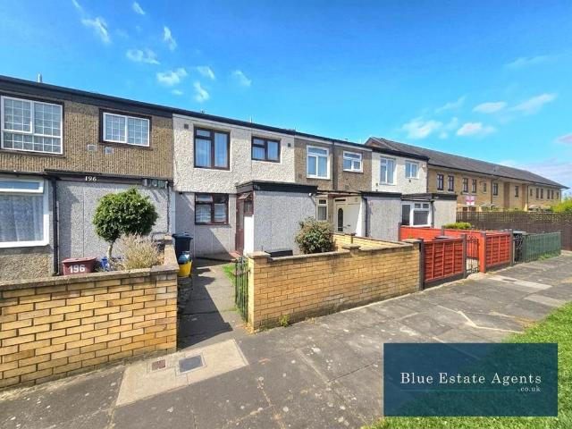 3 bedroom terraced house for sale