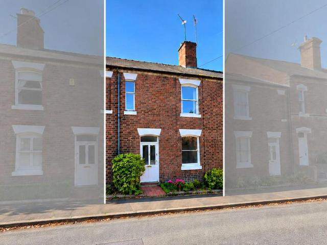 3 bedroom terraced house for sale