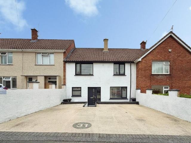 3 bedroom terraced house for sale