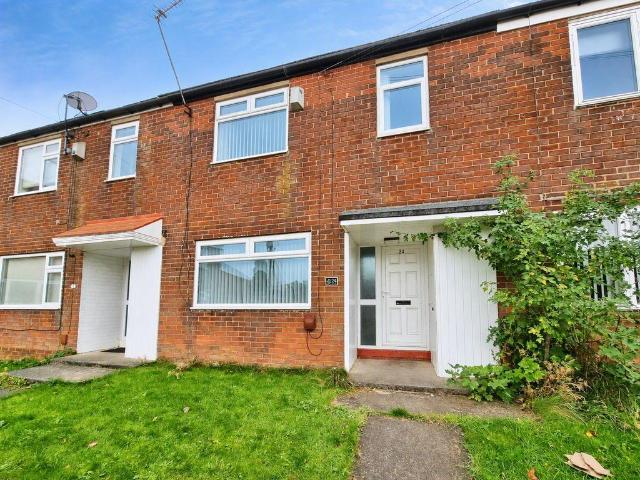3 bedroom terraced house for sale