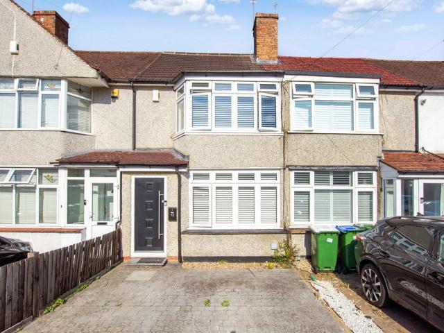 3 bedroom terraced house for sale