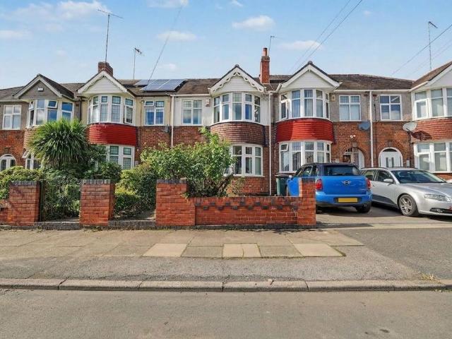 3 bedroom terraced house for sale