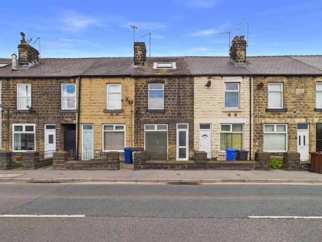 3 bedroom terraced house for sale