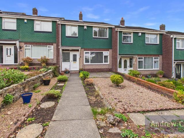 3 bedroom terraced house for sale