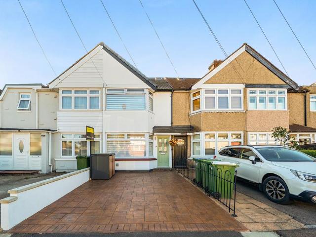 3 bedroom terraced house for sale