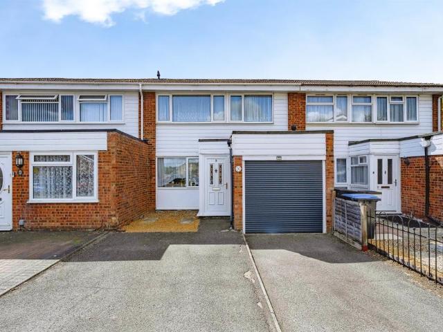 3 bedroom terraced house for sale