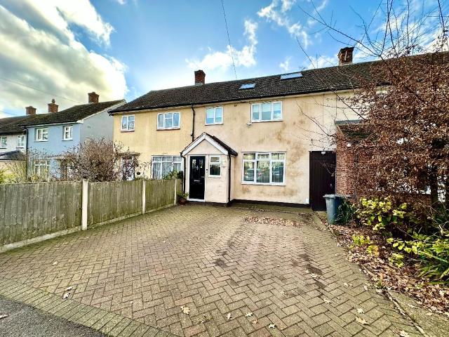 3 bedroom terraced house for sale