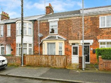 King's Lynn, Norfolk county, Isles of Scilly TR, Cornwall county, South West England