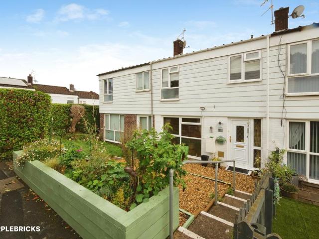 3 bedroom terraced house for sale