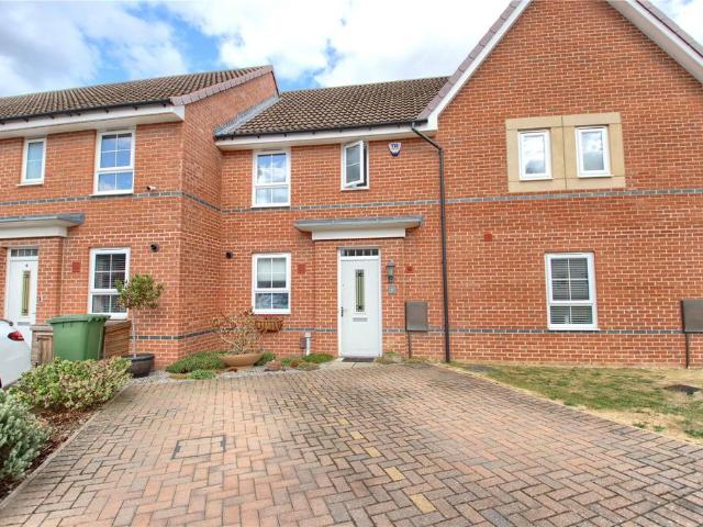 3 bedroom terraced house for sale