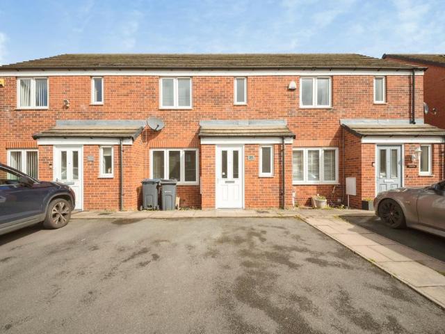 3 bedroom terraced house for sale