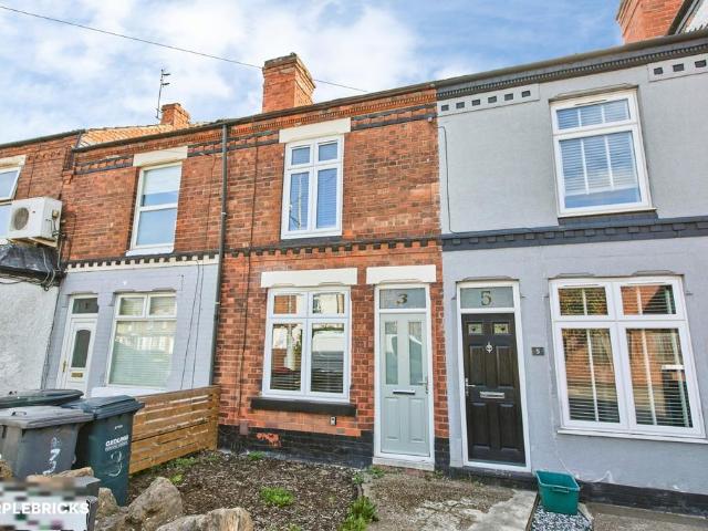 3 bedroom terraced house for sale