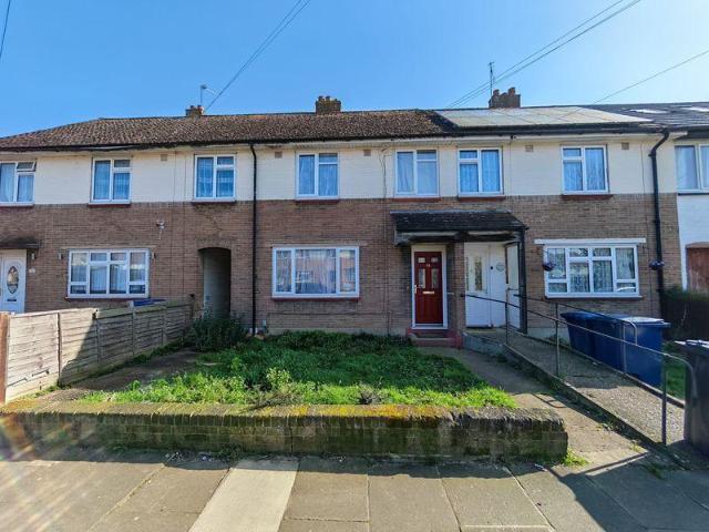 3 bedroom terraced house for sale
