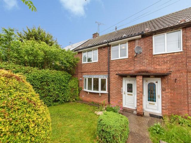 3 bedroom terraced house for sale