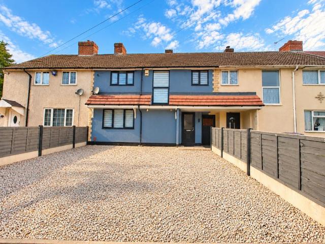 3 bedroom terraced house for sale