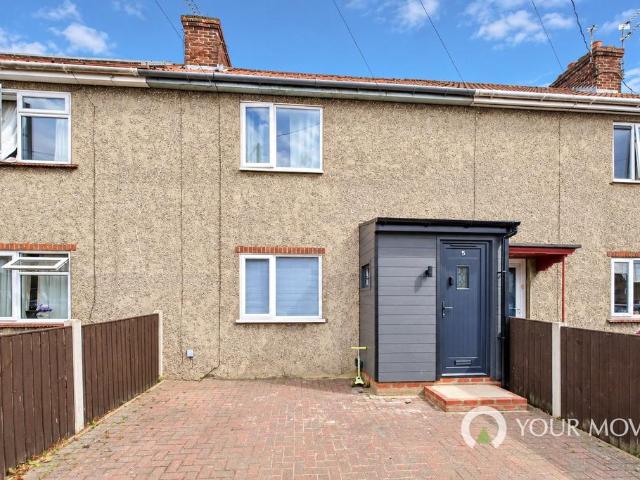 3 bedroom terraced house for sale