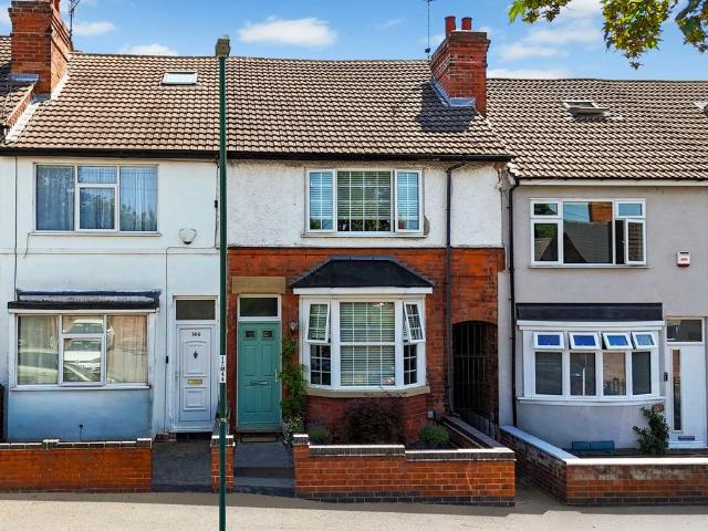 3 bedroom terraced house for sale