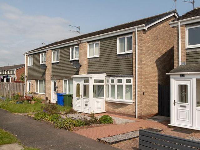 3 bedroom terraced house for sale