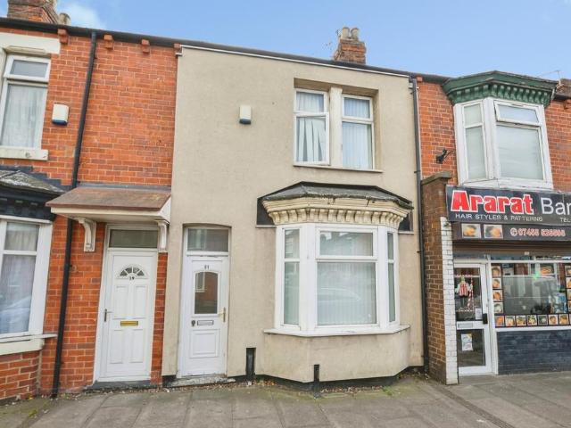 2 bedroom terraced house for sale