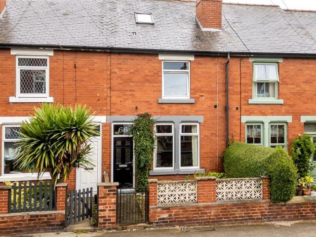 3 bedroom terraced house for sale