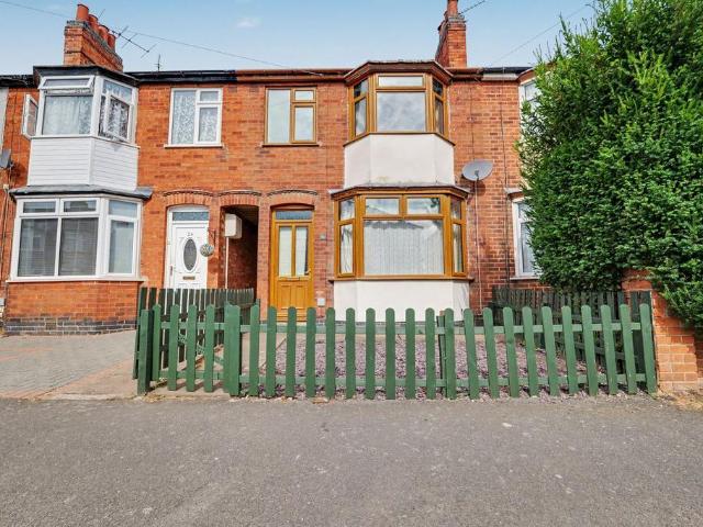 3 bedroom terraced house for sale
