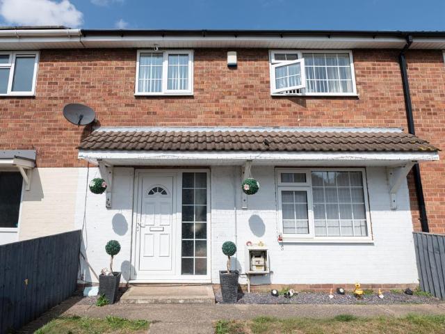 3 bedroom terraced house for sale