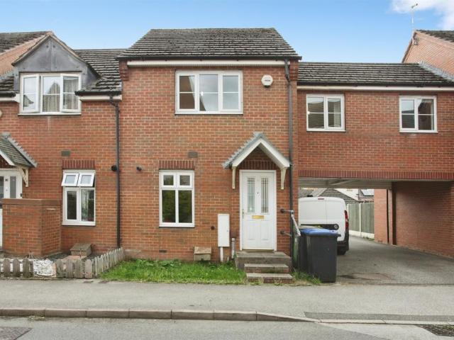 3 bedroom terraced house for sale
