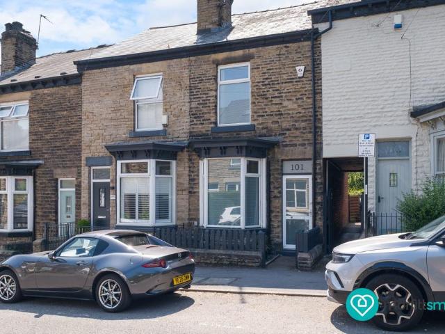 3 bedroom terraced house for sale