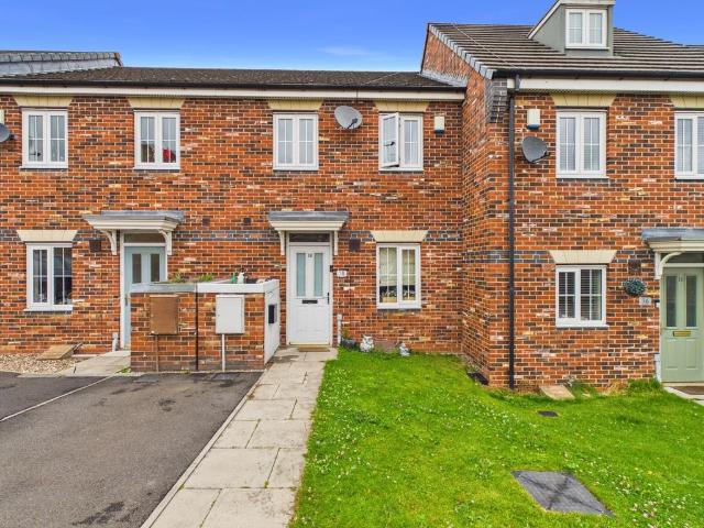 3 bedroom terraced house for sale