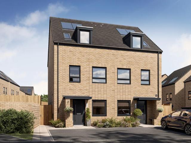 3 bedroom terraced house for sale