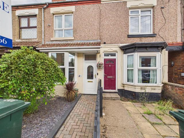 3 bedroom terraced house for sale