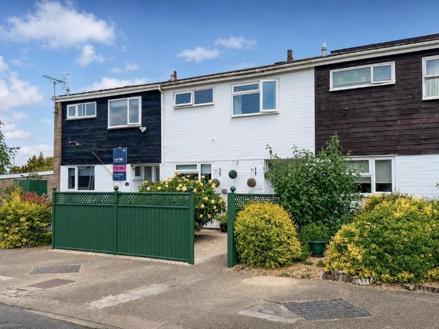 3 bedroom terraced house for sale