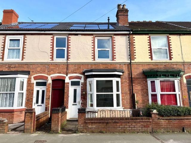 3 bedroom terraced house for sale
