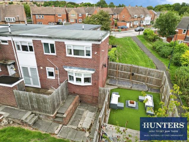 3 bedroom terraced house for sale